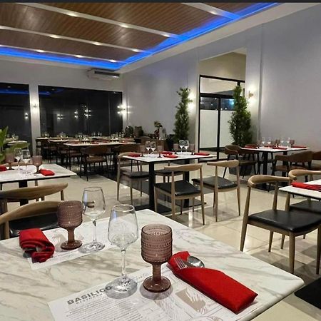 Luisita Central Park Hotel Tarlac City Экстерьер фото